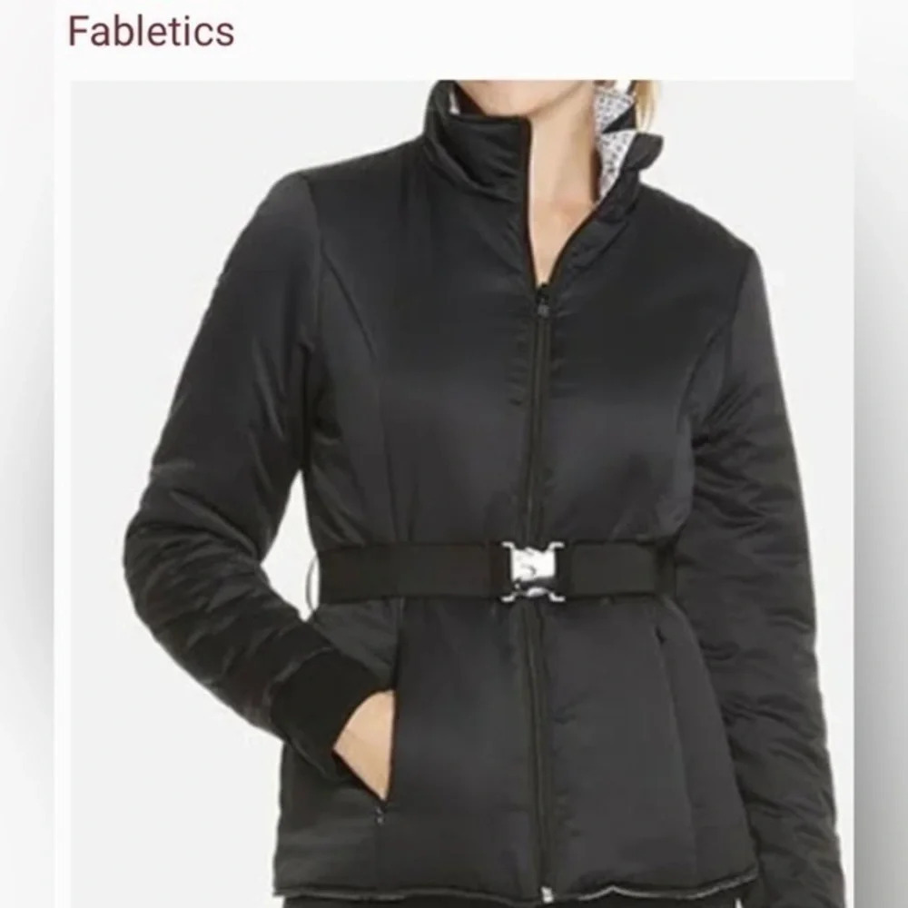 Fabletics Women’s Medusa Reversible Belted Puffer Jacket Coat